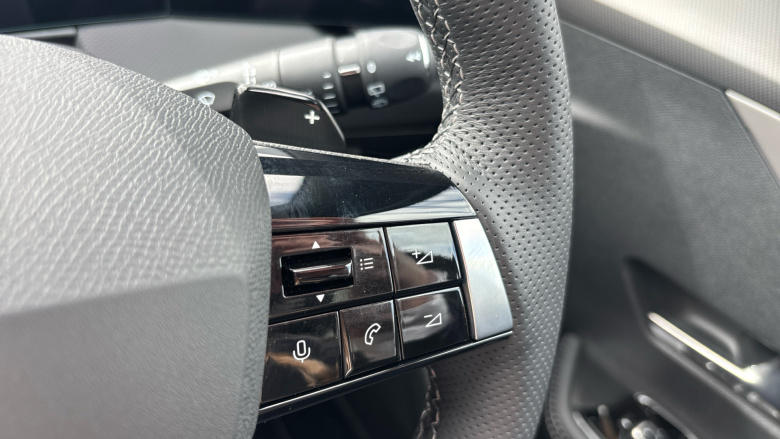 Vauxhall Astra 1.2 Turbo 130 GS 5dr Auto Petrol Hatchback